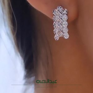 Jewelry earrings, diamond earrings, brilliant earrings