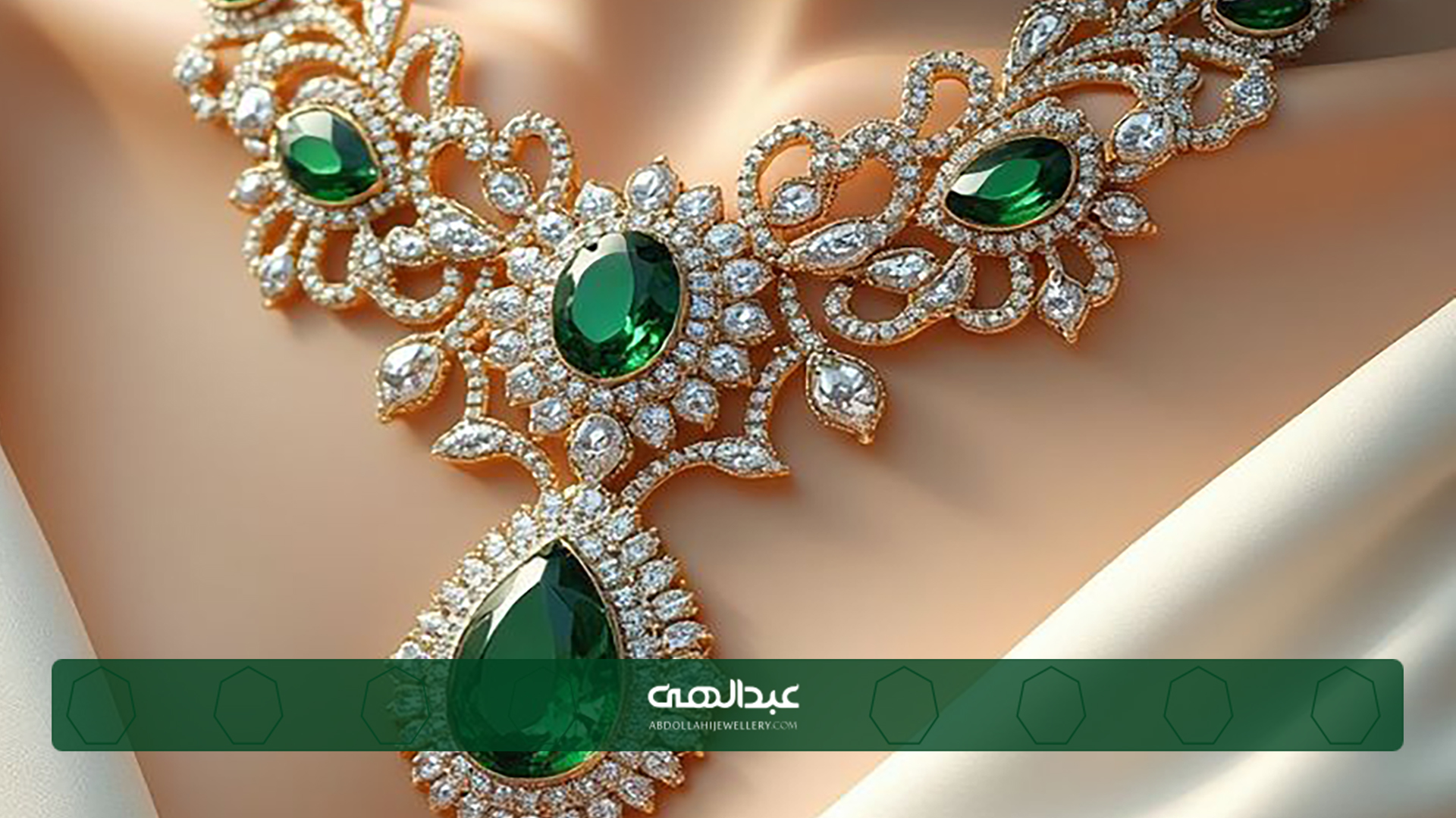 راز درخشش زمرد