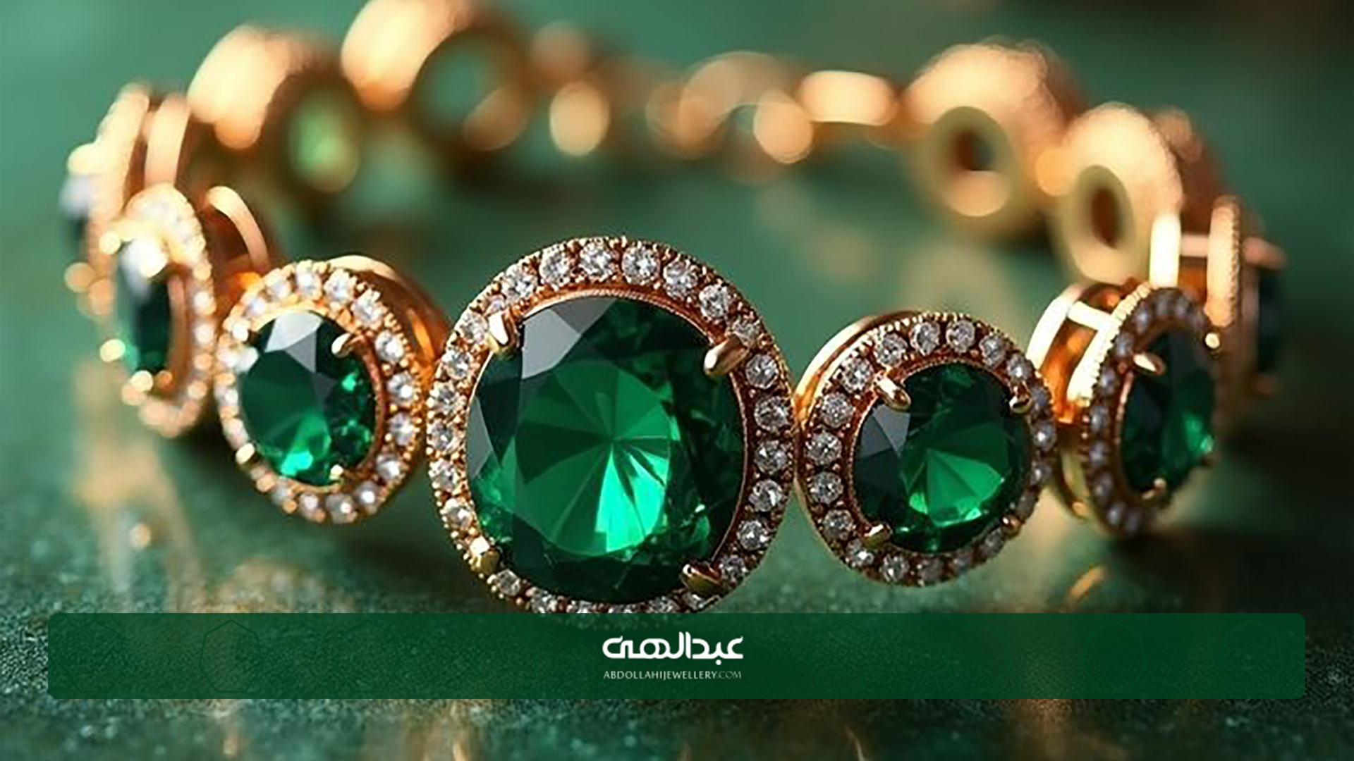 راز درخشش زمرد